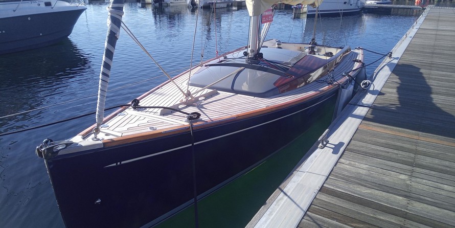 Latitude 46 Tofinou 8