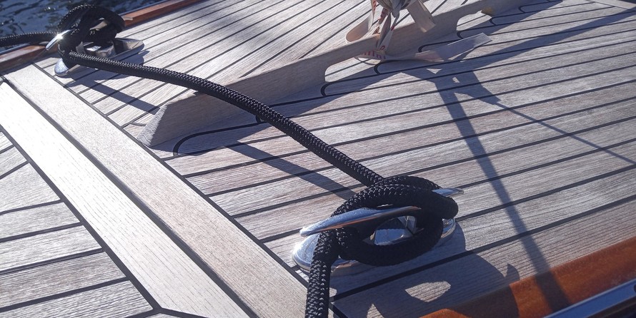 Latitude 46 Tofinou 8