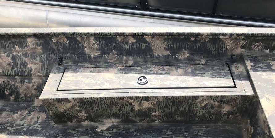 Lund Boats Predator 2070