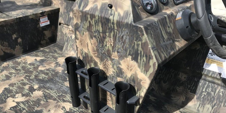 Lund Boats Predator 2070