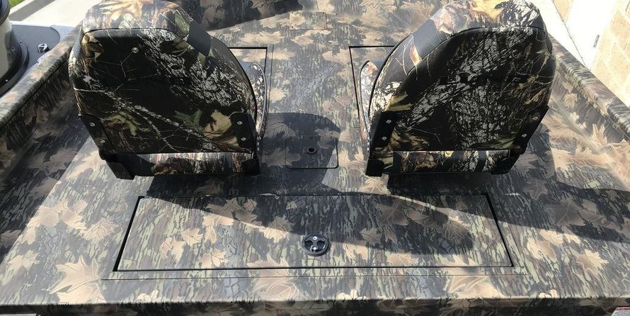 Lund Boats Predator 2070