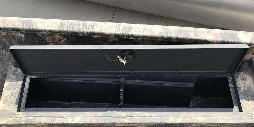 Lund Boats Predator 2070