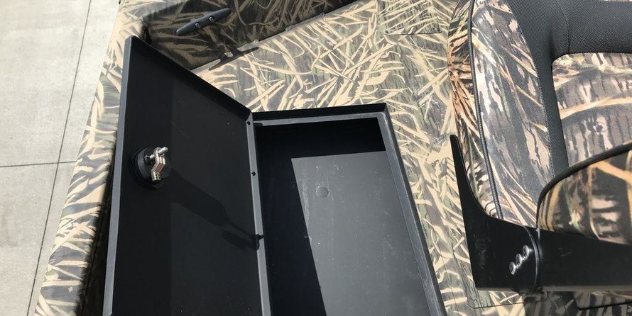 Lund Boats Predator 1760