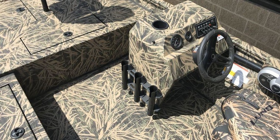 Lund Boats Predator 1760