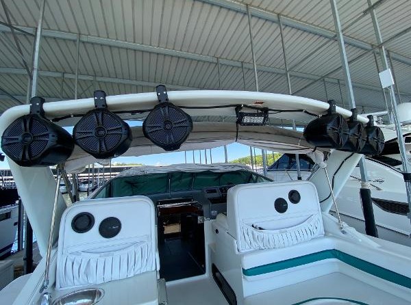 Chris-Craft Express Cruiser 360