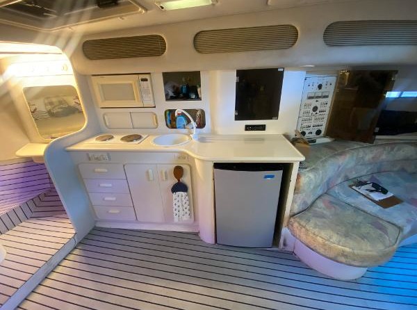 Chris-Craft Express Cruiser 360