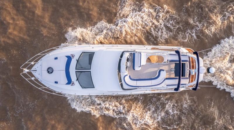 President president 46 flybridge