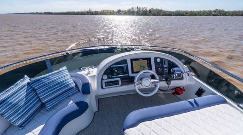 President president 46 flybridge