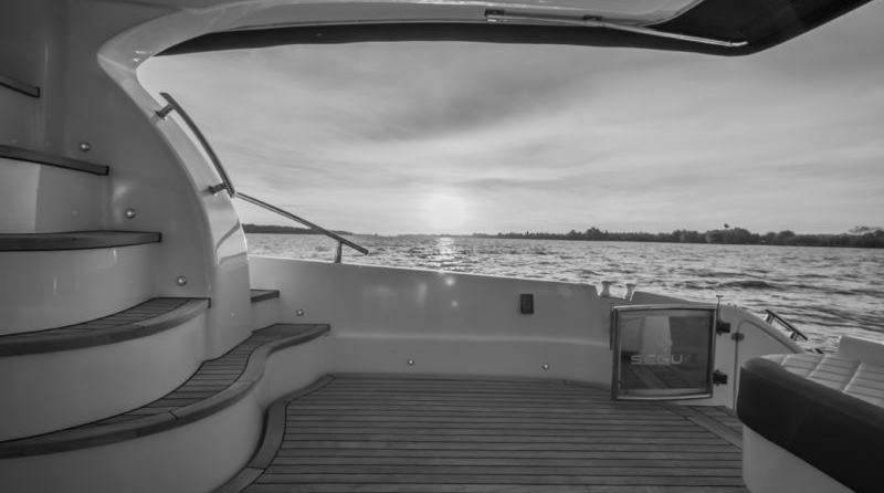 President president 46 flybridge