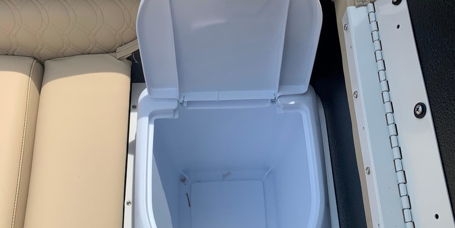 Avalon catalina 25 rf