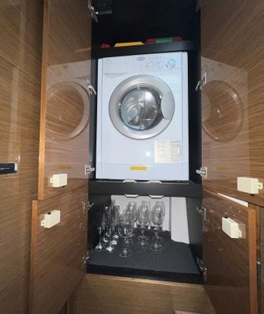 Cruisers Yachts 45 Cantius