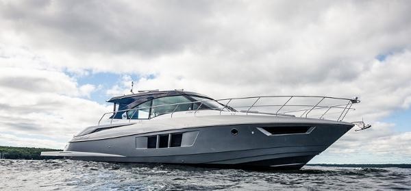 Cruisers Yachts 45 Cantius