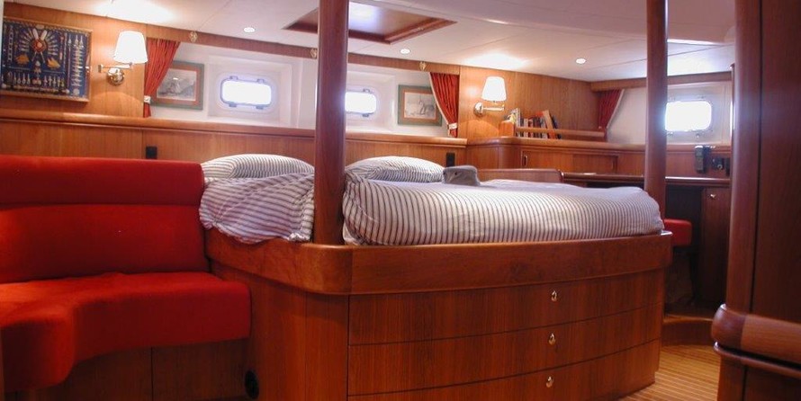 Van dam nordia 65