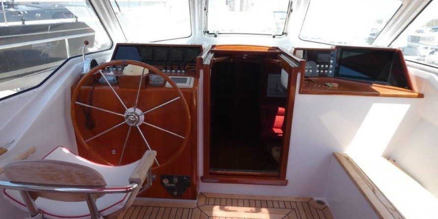 Van dam nordia 65