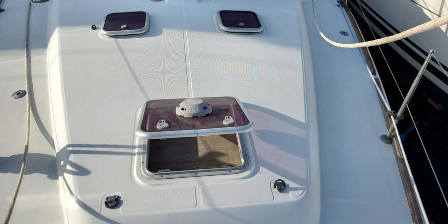 Beneteau Oceanis 43