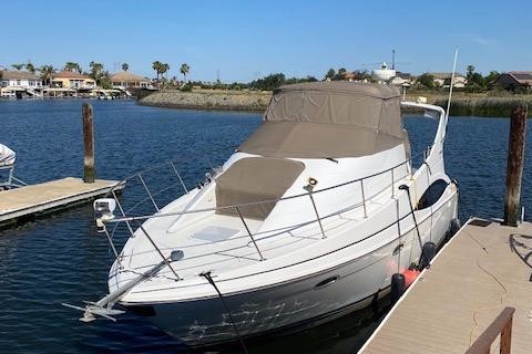 Carver 36 Mariner