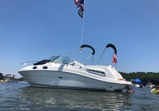 Sea Ray 260 Sundancer
