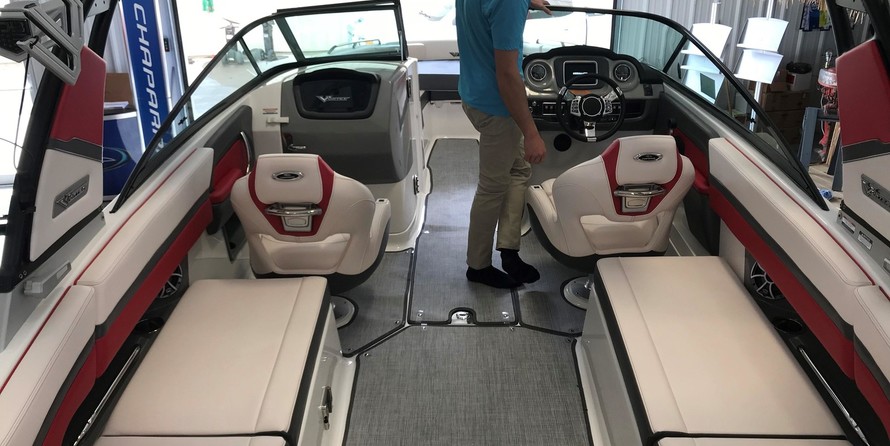 Chaparral 2430 Vortex VRX