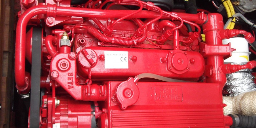 Custom Motor Launch 20 (available)