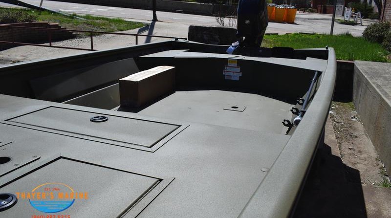 Lund Boats Predator 1760