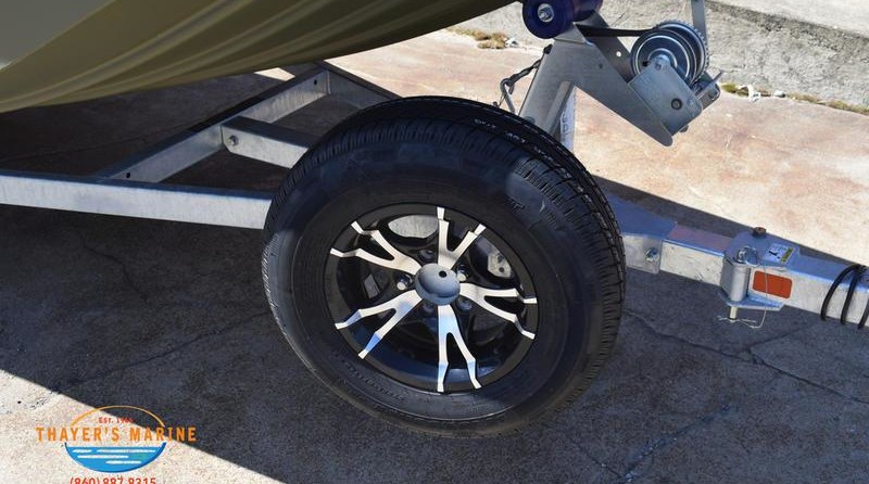 Lund Boats Predator 1760