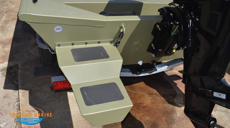 Lund Boats Predator 1760