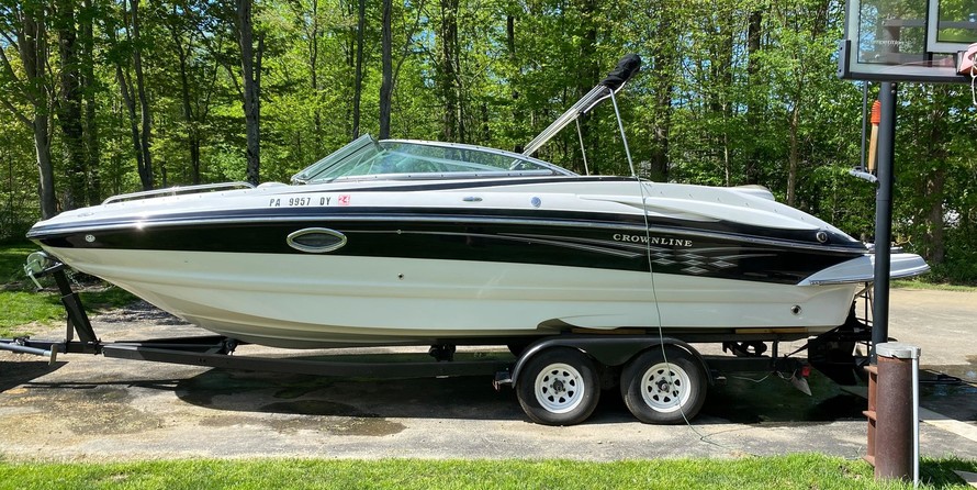 Crownline 252 EX