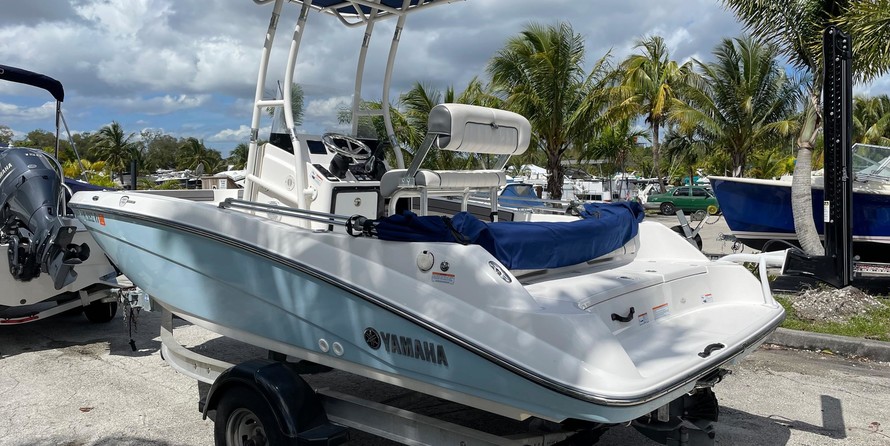 Yamaha 190 FSH Deluxe