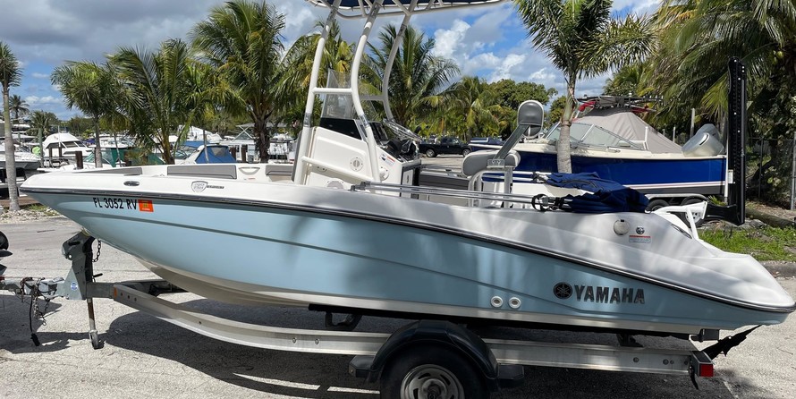 Yamaha 190 FSH Deluxe