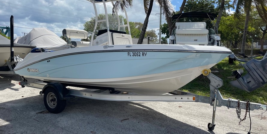 Yamaha 190 FSH Deluxe