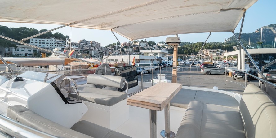 Sasga yachts menorquin 54 flybridge