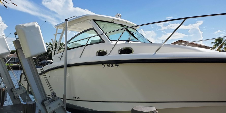 Boston Whaler 315 Conquest