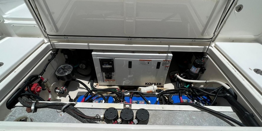 Boston Whaler 315 Conquest