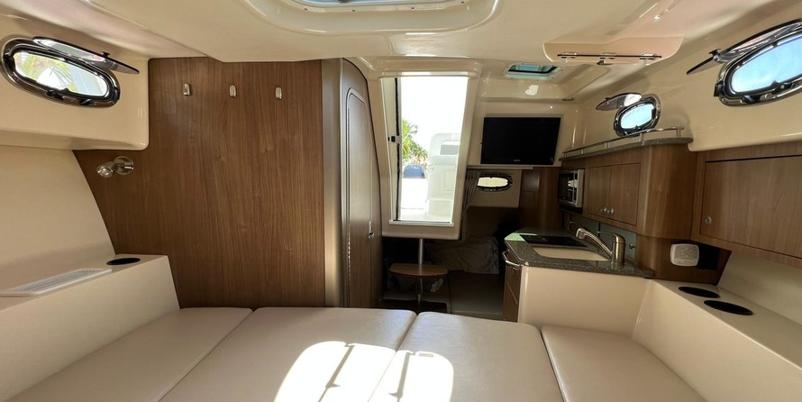 Boston Whaler 315 Conquest