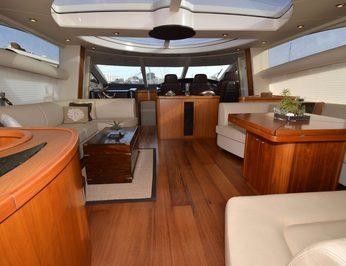 Sunseeker Predator 82