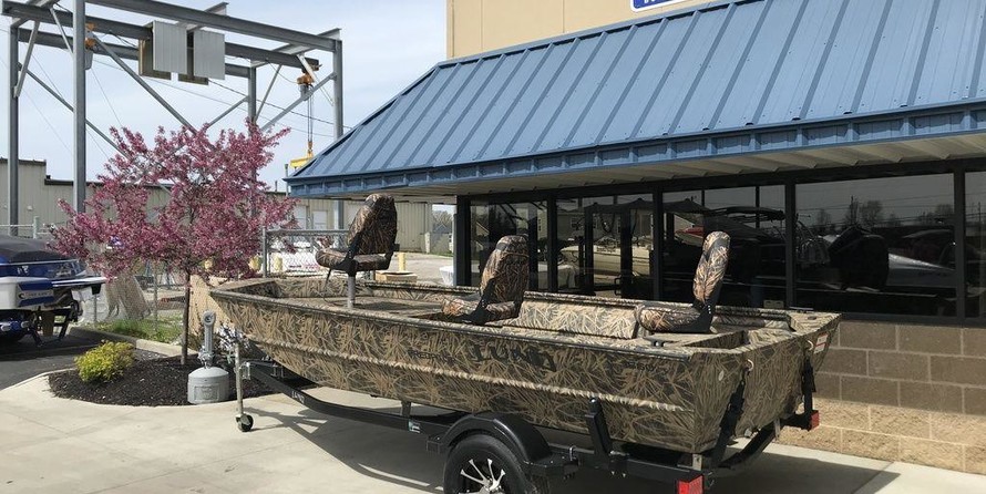 Lund Boats Predator 1660