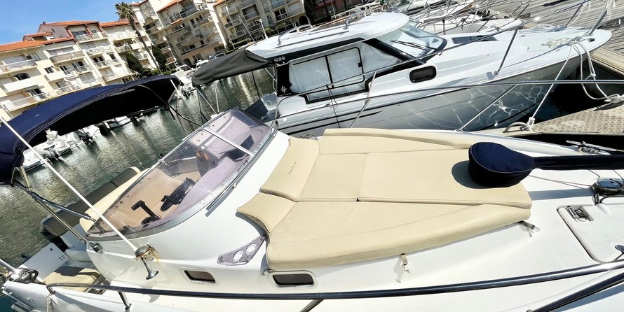 B2 marine cap ferret 552 dc