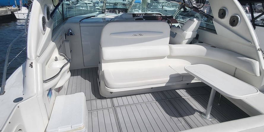 Sea Ray 400 Sundancer