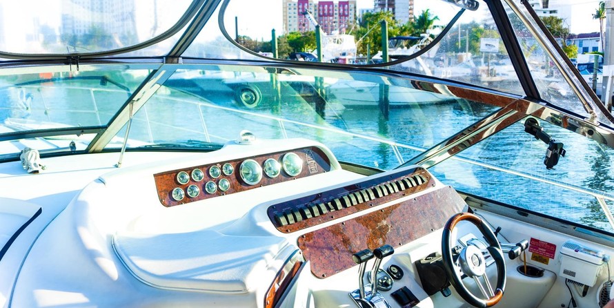 Sea Ray 400 Sundancer