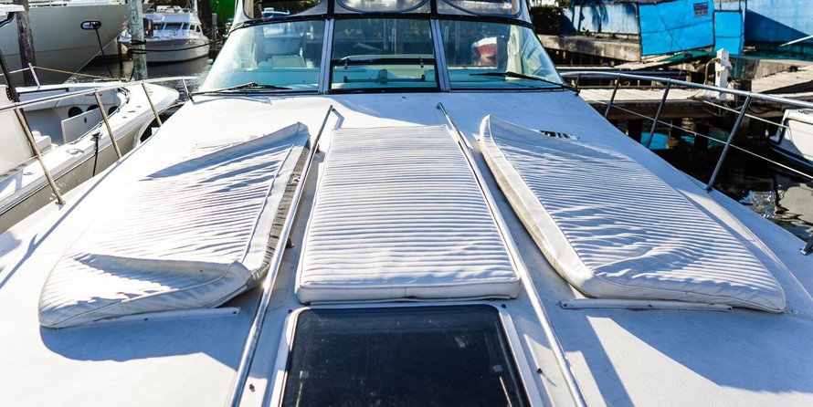 Sea Ray 400 Sundancer