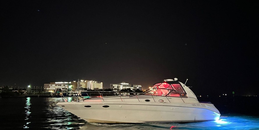 Sea Ray 400 Sundancer