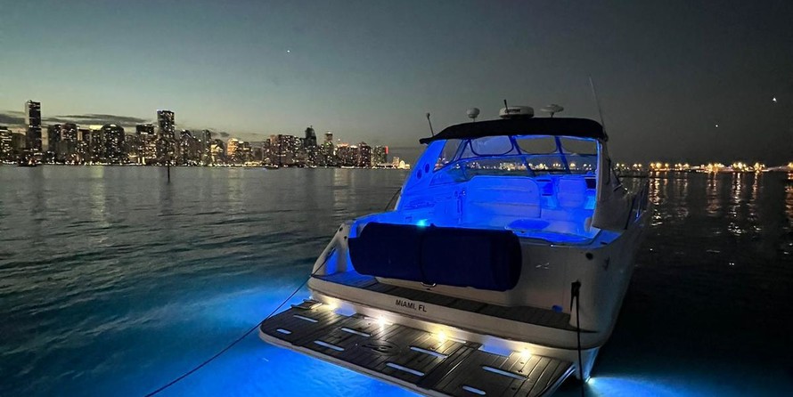 Sea Ray 400 Sundancer