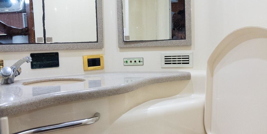 Sea Ray 400 Sundancer