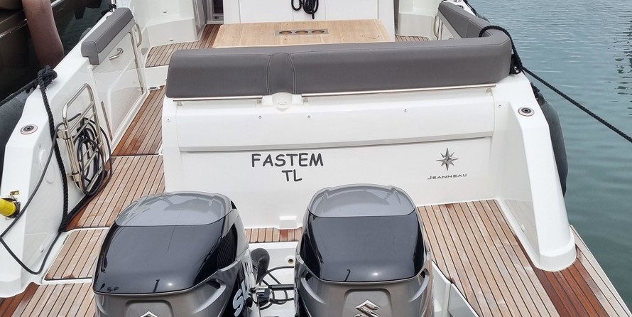 Jeanneau Cap Camarat 10.5 WA