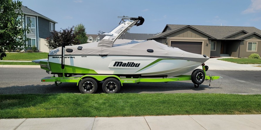 Malibu Wakesetter 22 LSV