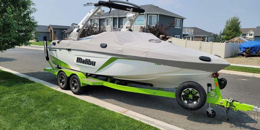 Malibu Wakesetter 22 LSV