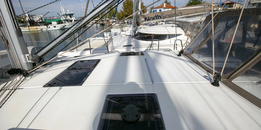 Jeanneau 54