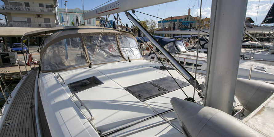 Jeanneau 54