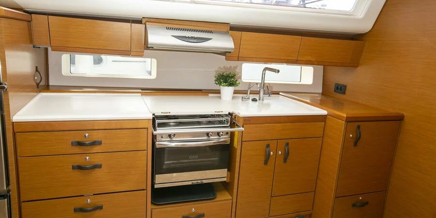Jeanneau 54