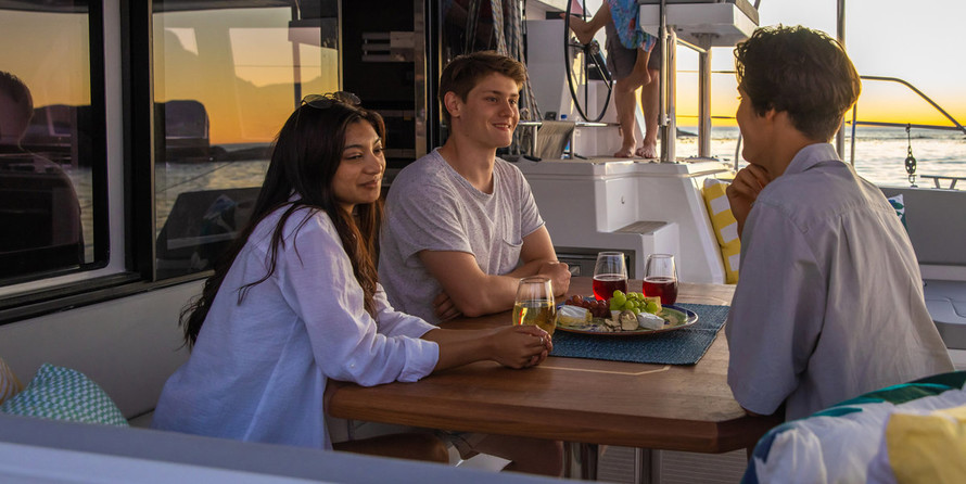 Sunsail 424